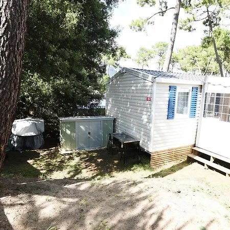 Kemp Mobil Home 8 Personnes *